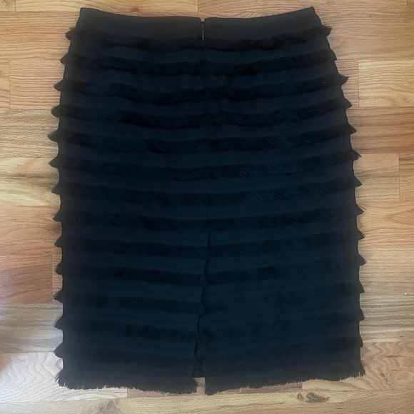 Lord & Taylor Black Fringe Pencil Skirt Size 8 - Picture 4 of 5